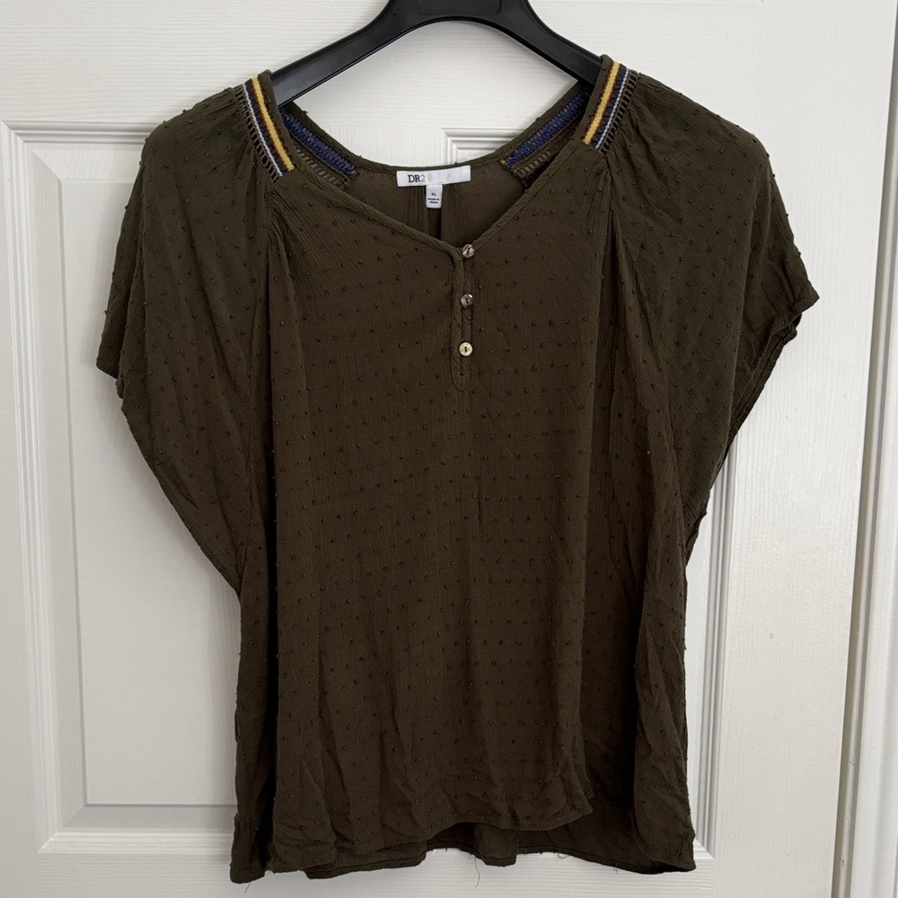 DR2 Olive Blouse with Button Accents wt45